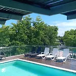 Plaza Coral Hotel
