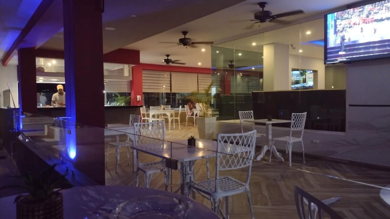 Plaza Coral Hotel
